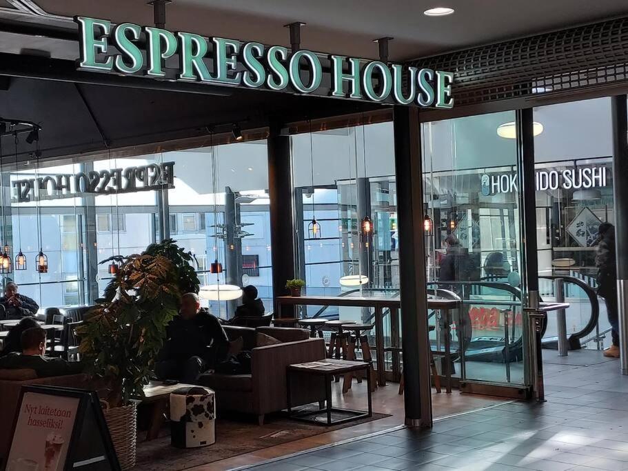 Cosy Two In With Free Parking Helsinki